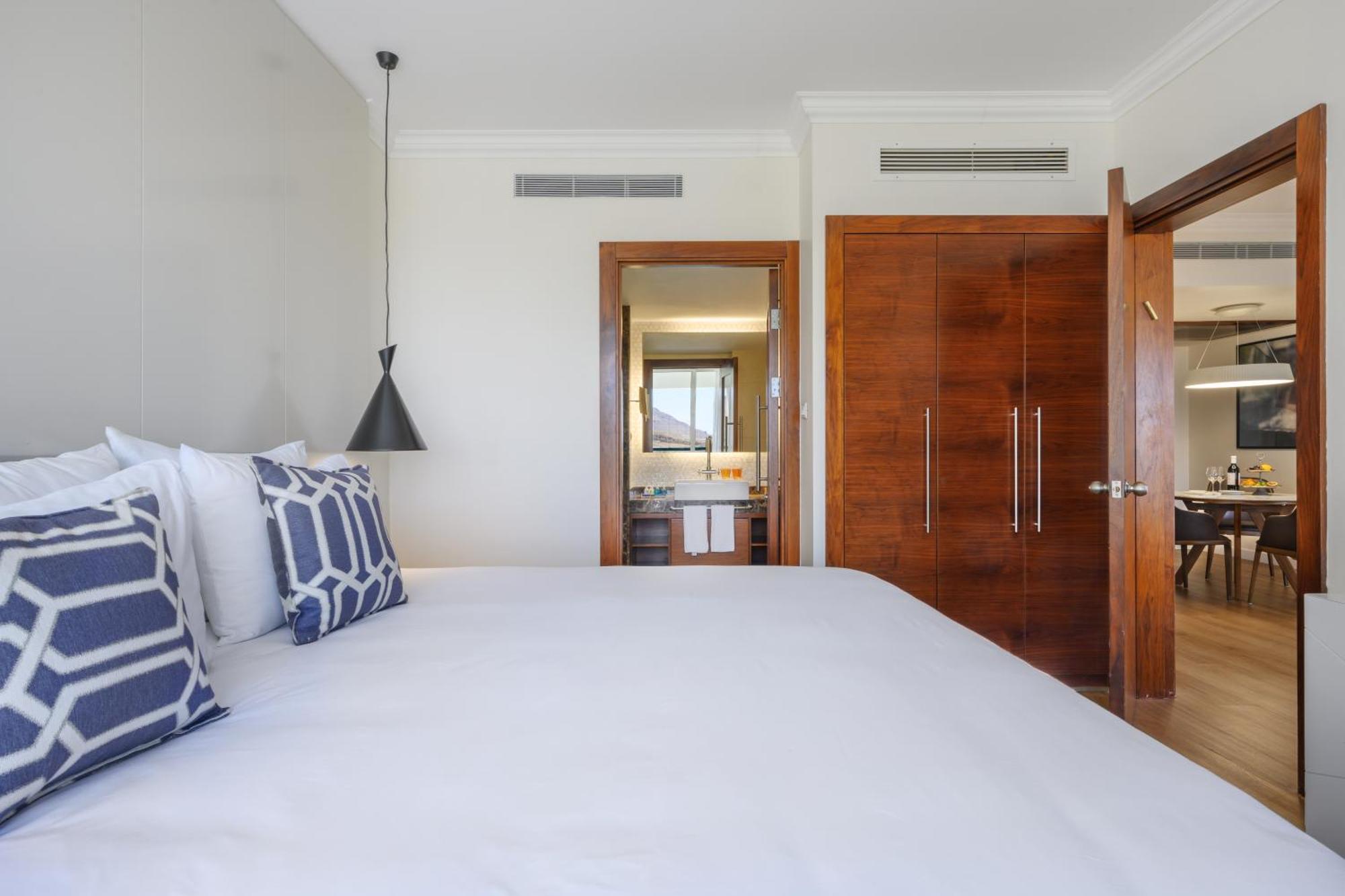 Nevo By Isrotel Collection Ein Bokek Exterior foto A bedroom at the hotel