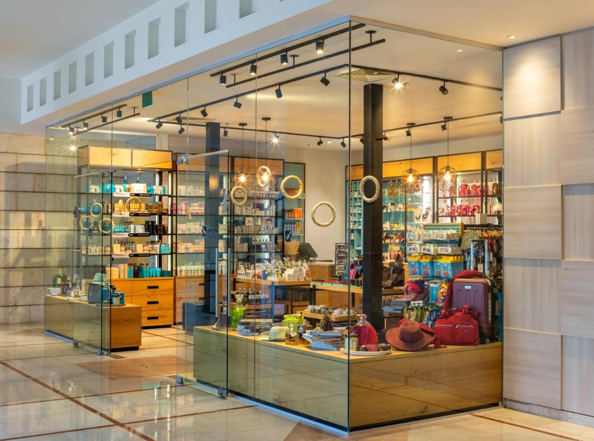 Nevo By Isrotel Collection Ein Bokek Exterior foto A shop in the airport